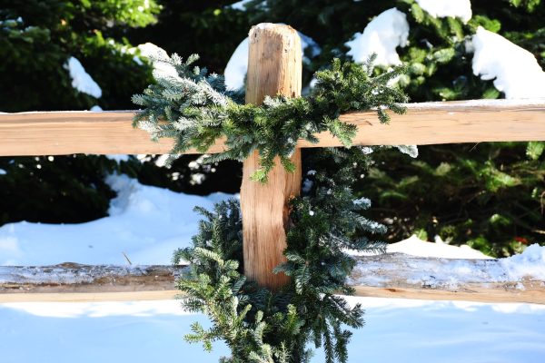 Christmas Farms Garland