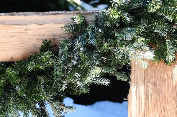 Christmas Farms Garland