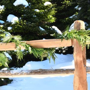 Christmas Farms Garland